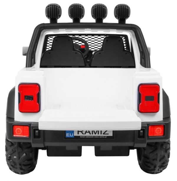 AllRoad 4x4 white